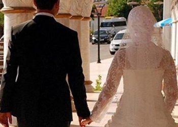 İkinci eş bulma sitesinde skandal diyaloglar