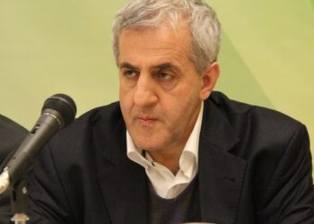 Yeni Şafak Müfid Yüksel’in yazılarına son verdi