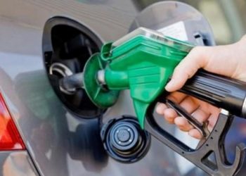 ​Benzine büyük zam geliyor