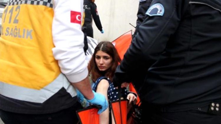 Babasının silahıyla oynarken kendini vurdu