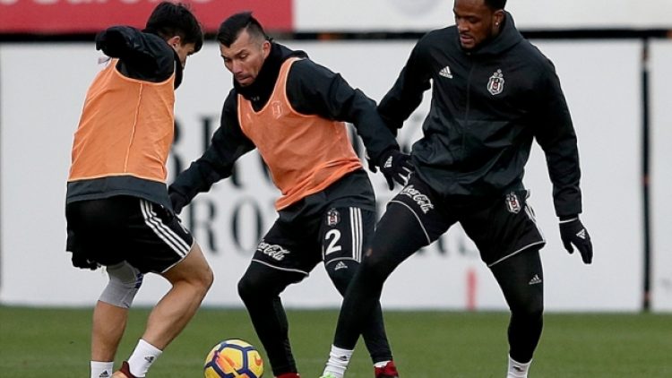 Beşiktaş’ta Cyle Larin krizi çözüldü