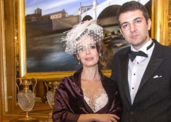 Pelin Batu ile Dr. Macit Bitargil evlendi
