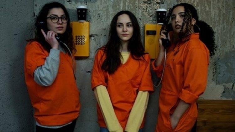 Türkiye’de ilk ‘hapishane’ konseptli kafe: Garsonlar gardiyan, müşteri mahkûm!