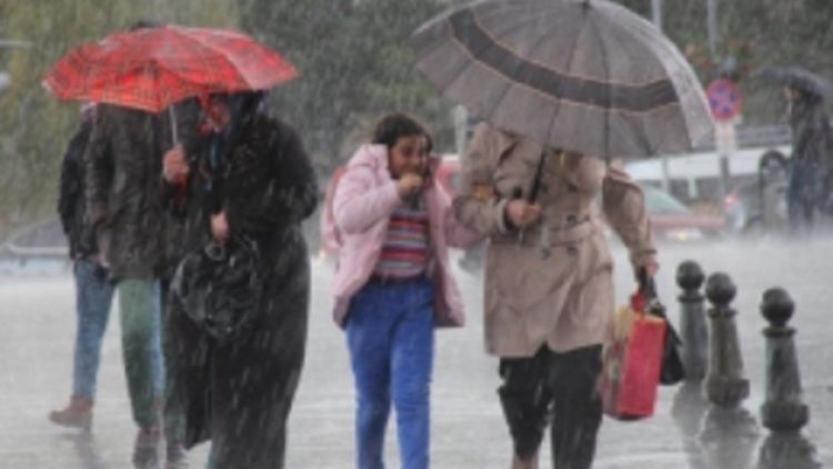 Dikkat! Meteoroloji uyardı: Yağmur geliyor