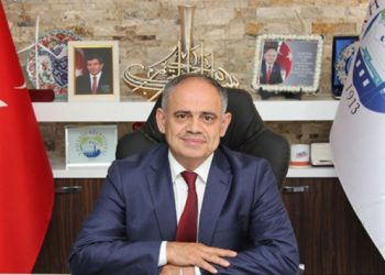 AKP’li  ilçe belediye başkanına bıçaklı saldırı