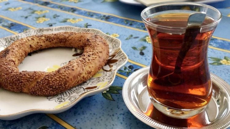 ​Yoksulluk sınırı 1 yılda 440 TL arttı