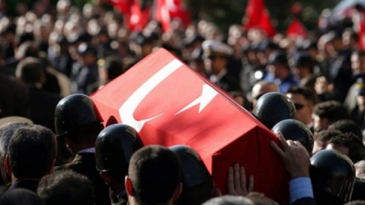 Afrin’de yaralanan asker şehit oldu