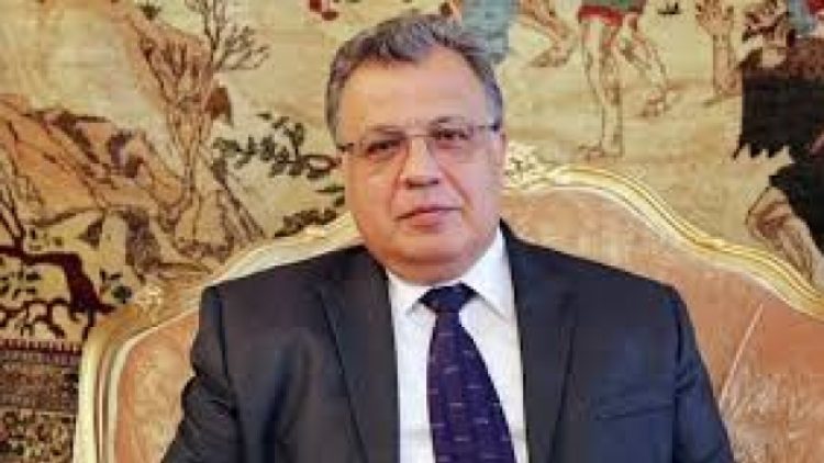 Rus uzmanlar, Karlov’u öldüren polisin telefonundaki şifreyi kıramadı
