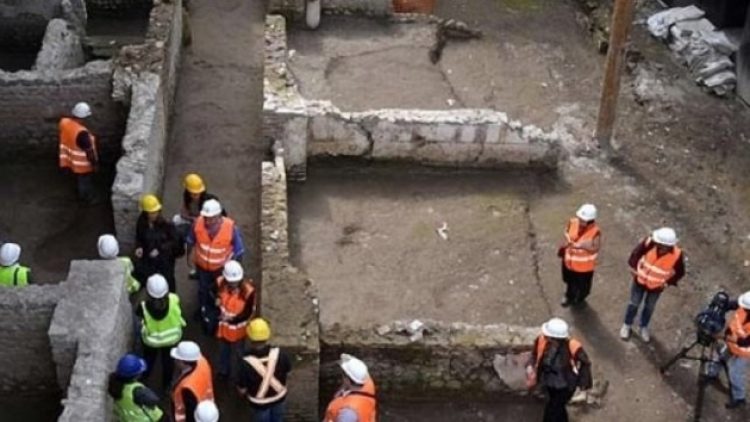 Metro kazısında saray bulundu