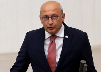 CHP’li Çakırözer yerel basın için Meclis araştırması istedi