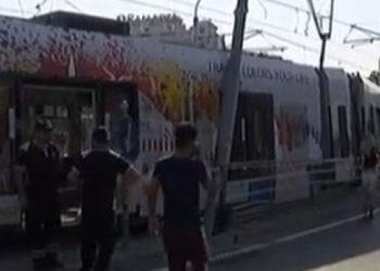 Tramvaylar çarpıştı, yaralılar var