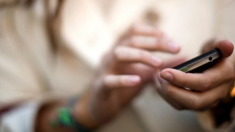 Suriyelilere yurtiçi ve yurtdışı ücretsiz görüşme için ihale