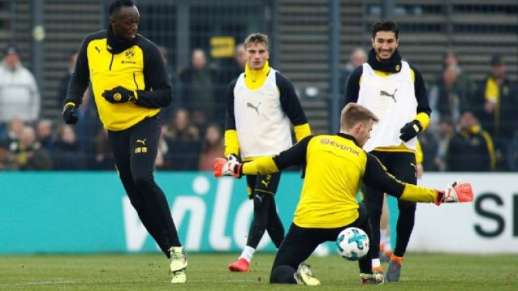 Usain Bolt Dortmund ile ilk antrenmanına çıktı!