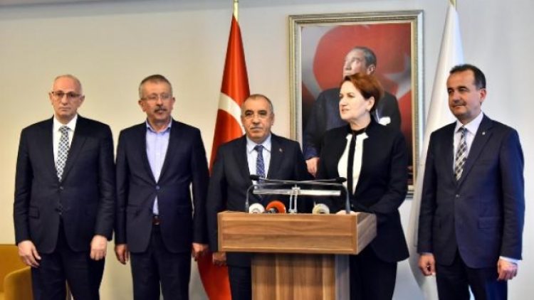 Türkeş’in mezarını ziyaretimizi engelleyecek kişi henüz yeryüzüne inmedi’