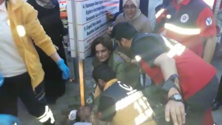 Kalp krizi geçiren hastaya Canan Kaftancıoğlu müdahale etti
