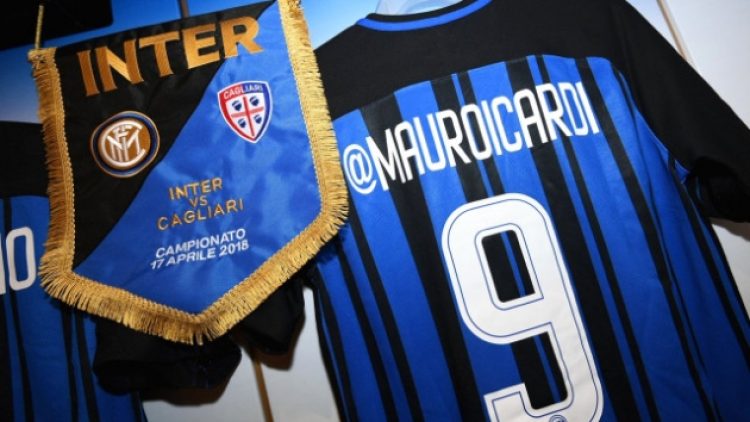 Inter, futbolcuların instagramlarının olduğu formalarla sahaya çıktı