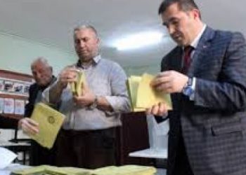 ‘Sandık bölgeleri’ belirlendi, seçim takvimi yasayı bekliyor