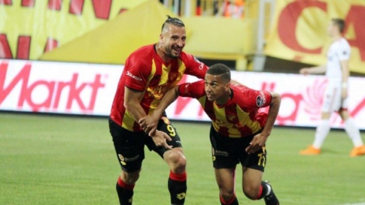 Göztepe gol olup Karabükspor’e yağdı