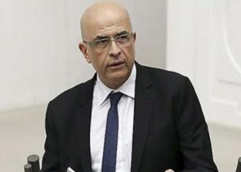 Enis Berberoğlu milletvekili adayı oluyor