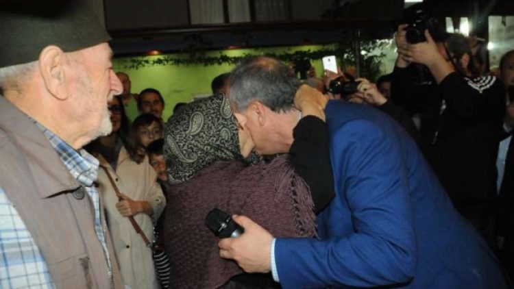 Cumhurbaşkanı adayı İnce’nin ilk ziyareti köyüne