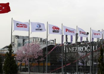 Rekabet Kurumu, Doğan Medya’nın Demirörenlere satılmasına izin verdi