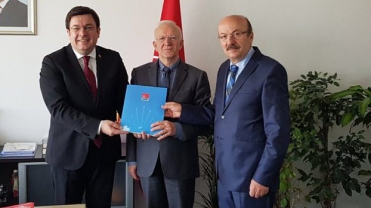 Kaboğlu milletvekili adaylığı için CHP’ye başvurdu