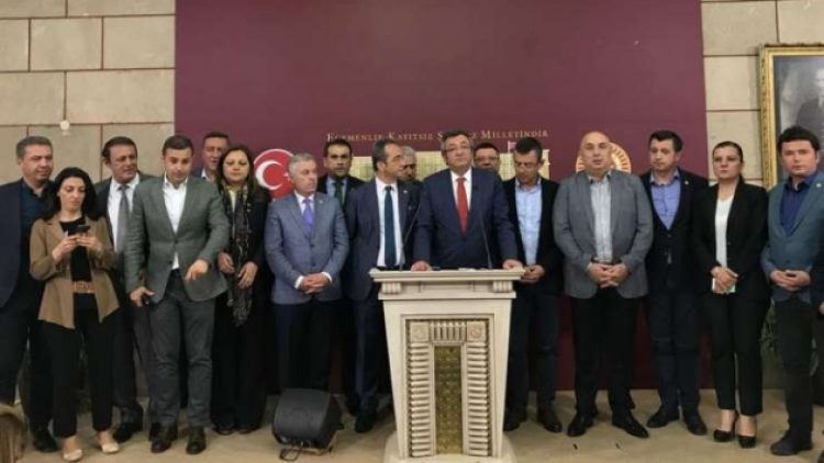 CHP’li 15 milletvekili partilerine döndü
