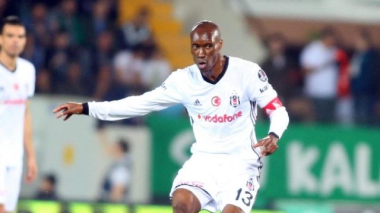 Atiba, Beşiktaş’a veda ediyor