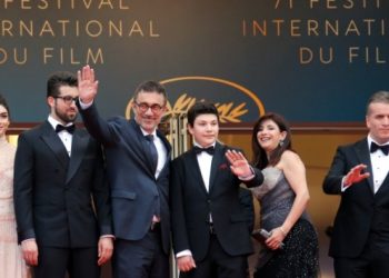 ‘Ahlat Ağacı’ Cannes’da ayakta alkışlandı