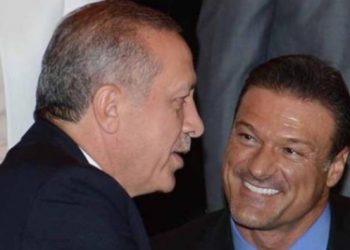AKP’de Alpay Özalan tepkisi: Siyaseti bırakıyorum