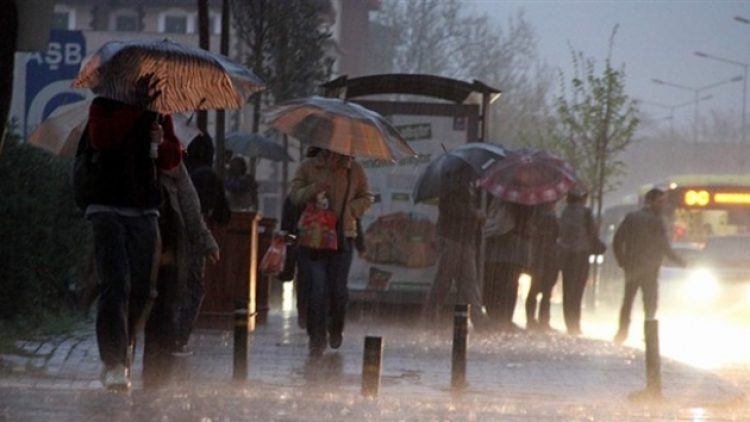 Meteoroloji’den Ankara, İstanbul ve İzmir’e sağanak uyarısı