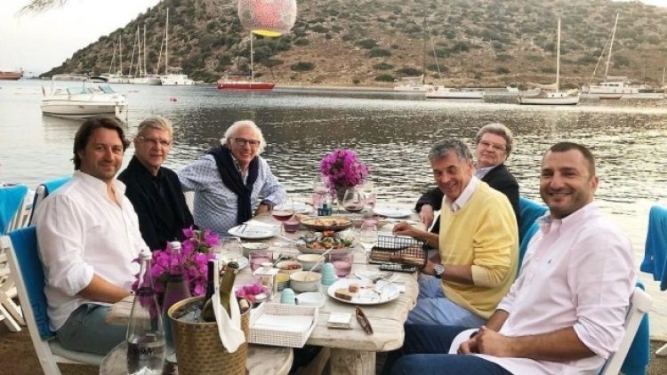 Arsene Wenger, Ali Koç’la görüşmeye geldi