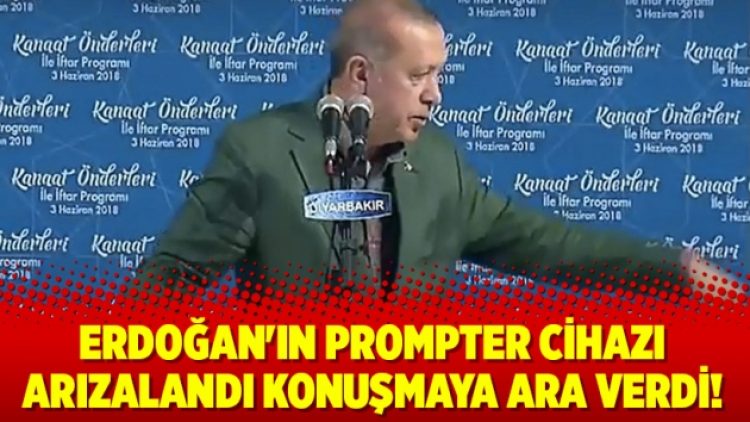 Erdoğan’ın prompter cihazı arızalandı konuşmaya ara verdi!