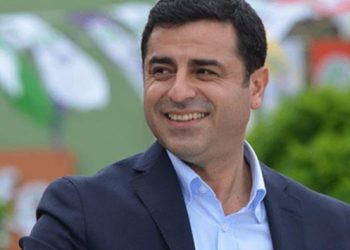Demirtaş sosyal medyadan ‘basın toplantısı’ düzenleyecek
