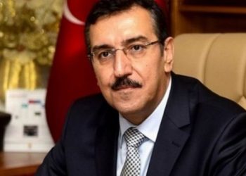 AKP tedirgin: Cumhurbaşkanımızı Meclis’te azınlığa düşürmeyin
