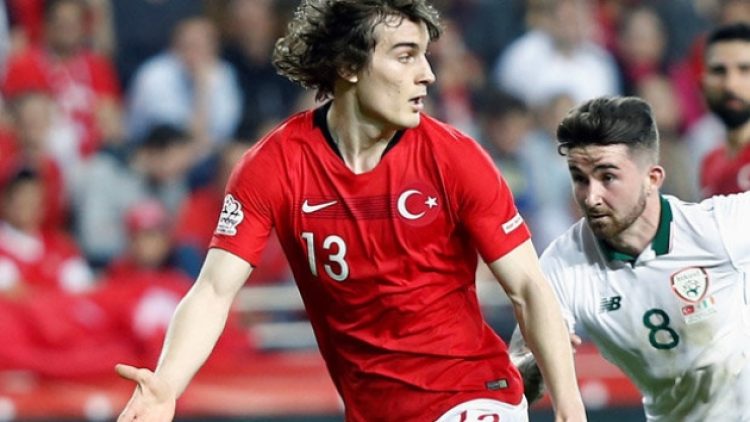 Çağlar Söyüncü, rekor ücretle Arsenal’e transfer oluyor!