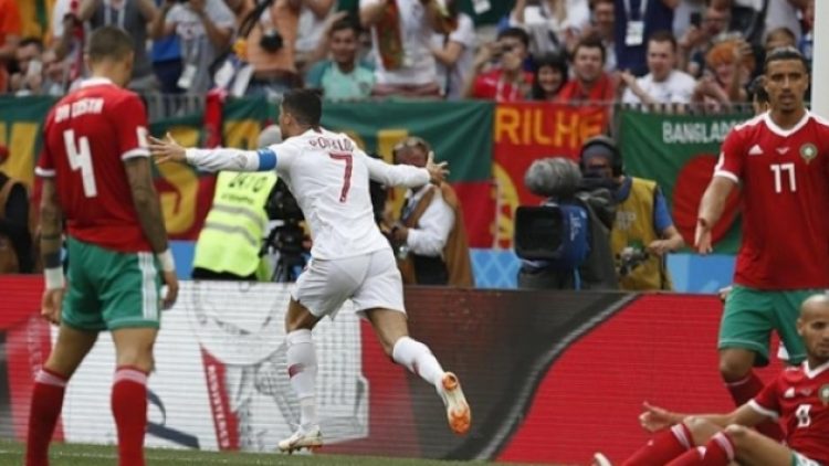 Ronaldo, Portekiz’i tek başına sırtlamaya devam ediyor