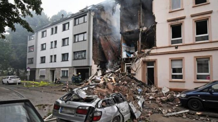 Almanya’da patlama: 4’ü ağır 25 kişi yaralı