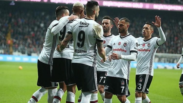 Beşiktaş yıldızları için kararını verdi
