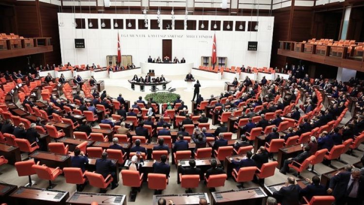 CHP’nin Meclis Başkanı adayı Toprak, HDP’nin Beştaş
