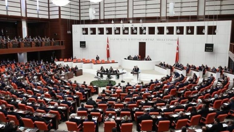 Emekli milletvekillerine yeni kıyak