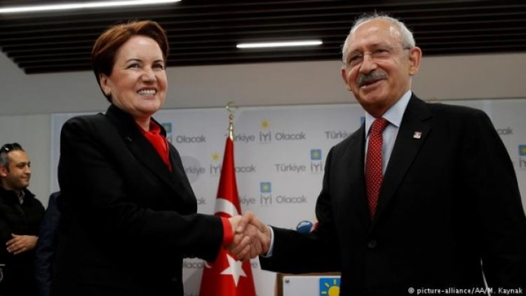 Muhalefette değişim sancıları