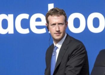 Facebook’tan tarihi çöküş