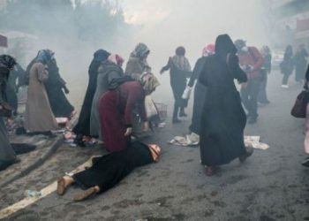 Zaman Gazetesi’nin kapatılmasını protesto eden 5 kişi adliyede