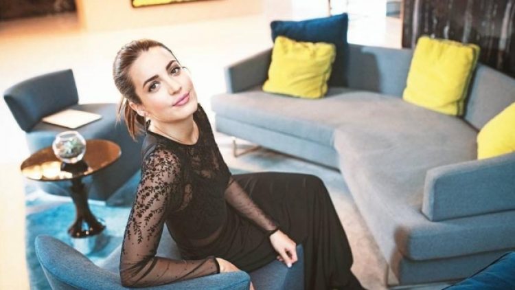 Oyuncu İrem Sak’tan şaşırtan karar