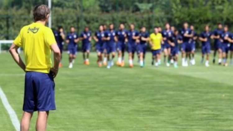 İki oyuncuya satılabilir onayı