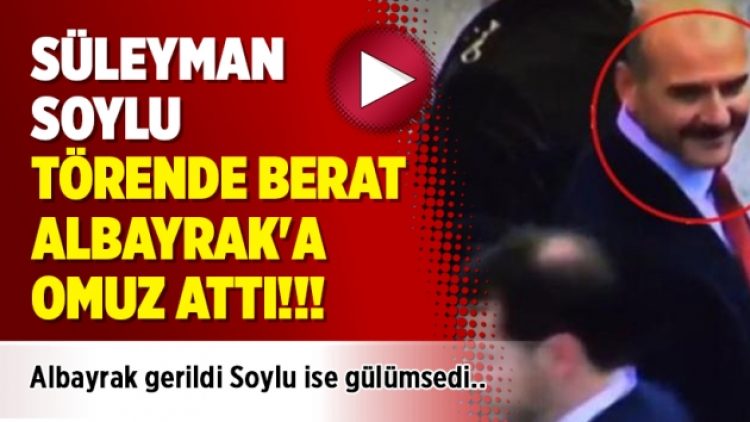 Süleyman Soylu törende Berat Albayrak’a omuz attı!