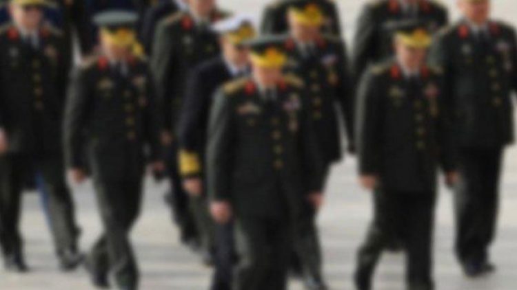 Gece yarısı kritik atamalar