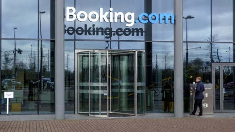 Booking.com’u kapatan hakim: Sürgün edildim