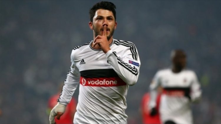 Tolgay Arslan’a Alman kancası